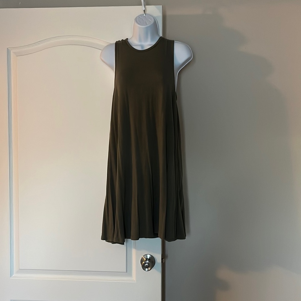 American Eagle Soft and Sexy green sleeveless dress.